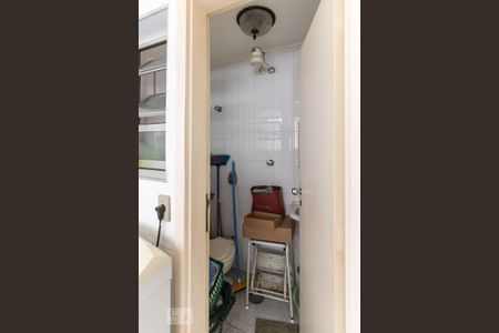 Apartamento para alugar com 116m², 3 quartos e 1 vaga Apartamento para alugar com 116m², 3 quartos e 1 vagaBanheiro de serviço