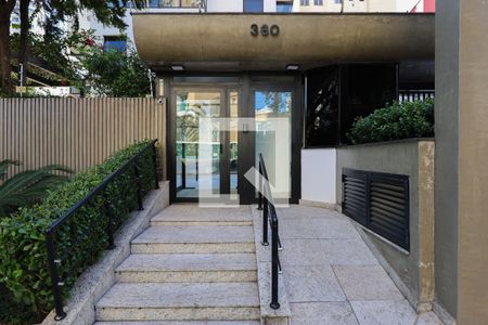 Apartamento à venda com 228m², 4 quartos e 3 vagas Apartamento à venda com 228m², 4 quartos e 3 vagasFachada do condomínio