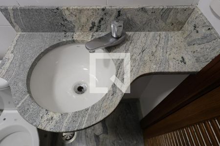 Apartamento à venda com 228m², 4 quartos e 3 vagas Apartamento à venda com 228m², 4 quartos e 3 vagasBanheiro de serviço