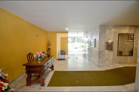 Apartamento à venda com 336m², 4 quartos e 2 vagasHall