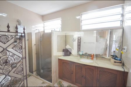 Apartamento à venda com 336m², 4 quartos e 2 vagasBanheiro da Suíte