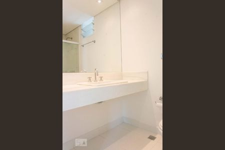 Banheiro Corredor de apartamento à venda com 3 quartos, 80m² em Jardim Londrina, São Paulo
