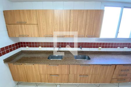 Apartamento para alugar com 160m², 4 quartos e 1 vagaCozinha