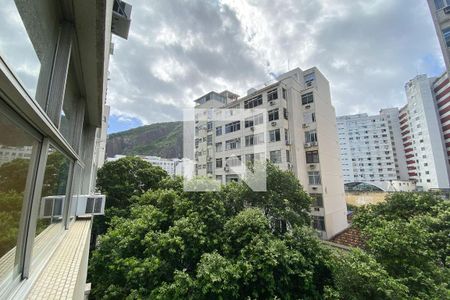 Vista  de apartamento à venda com 4 quartos, 160m² em Copacabana, Rio de Janeiro