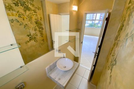 Apartamento para alugar com 160m², 4 quartos e 1 vagaLavabo