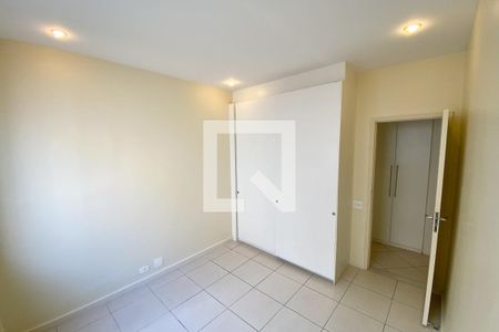 Apartamento para alugar com 160m², 4 quartos e 1 vagaQuarto 1