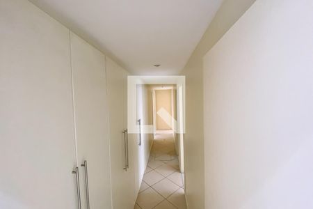 Corredor de apartamento para alugar com 4 quartos, 160m² em Copacabana, Rio de Janeiro
