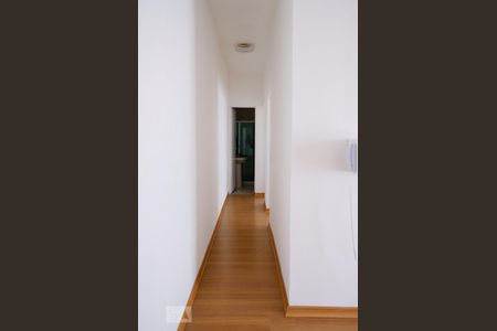 Corredor de apartamento à venda com 2 quartos, 80m² em Vila Isabel, Rio de Janeiro