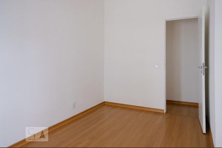 Apartamento à venda com 80m², 2 quartos e 1 vaga Apartamento à venda com 80m², 2 quartos e 1 vagaQuarto 1