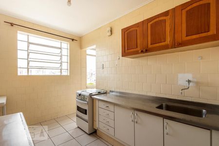 Apartamento para alugar com 91m², 3 quartos e sem vagaCozinha