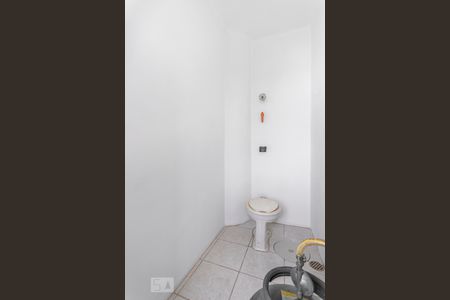 Apartamento para alugar com 91m², 3 quartos e sem vagaBanheiro de Serviço