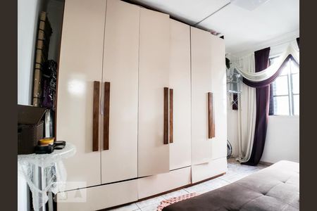 Quarto 2 de apartamento para alugar com 2 quartos, 51m² em Conjunto Residencial Sitio Ora, São Paulo