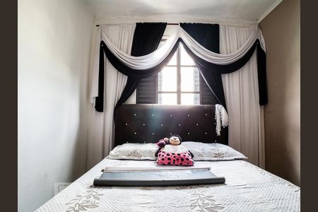 Quarto 1 de apartamento para alugar com 2 quartos, 51m² em Conjunto Residencial Sitio Ora, São Paulo