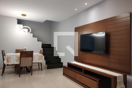 Sala de casa de condomínio para alugar com 3 quartos, 220m² em Freguesia (jacarepaguá), Rio de Janeiro