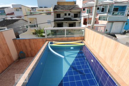 Casa de condomínio à venda com 220m², 3 quartos e 1 vagaÁrea comum - Piscina