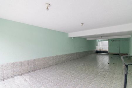 Casa para alugar com 260m², 3 quartos e 6 vagas Casa para alugar com 260m², 3 quartos e 6 vagasGaragem