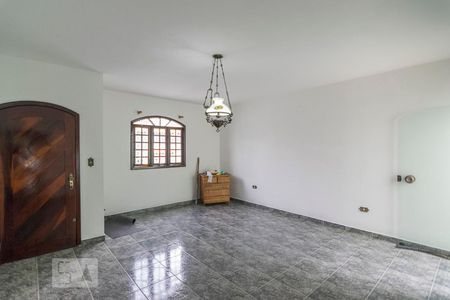 Sala de casa para alugar com 3 quartos, 260m² em Parque das Nações, Santo André