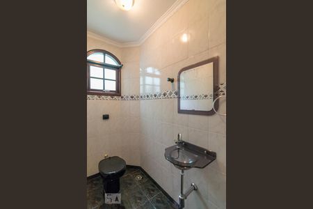 Casa para alugar com 260m², 3 quartos e 6 vagas Casa para alugar com 260m², 3 quartos e 6 vagasLavabo