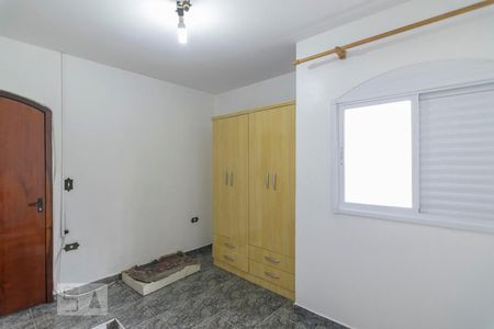 Casa para alugar com 260m², 3 quartos e 6 vagas Casa para alugar com 260m², 3 quartos e 6 vagasQuarto 2