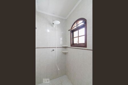 Casa para alugar com 260m², 3 quartos e 6 vagas Casa para alugar com 260m², 3 quartos e 6 vagasBanheiro da Suíte