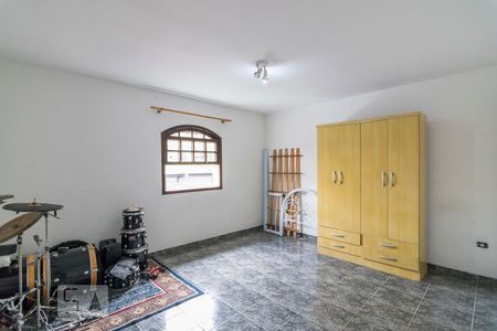 Quarto 1 Suíte de casa para alugar com 3 quartos, 260m² em Parque das Nações, Santo André