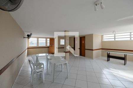Apartamento à venda com 75m², 3 quartos e sem vagaÁrea comum