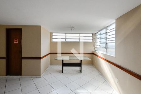 Apartamento à venda com 75m², 3 quartos e sem vagaÁrea comum