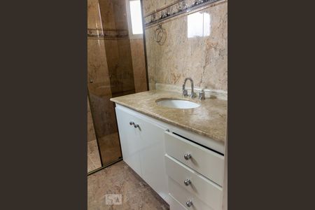 Apartamento para alugar com 168m², 5 quartos e 2 vagasQuarto 4 - suite