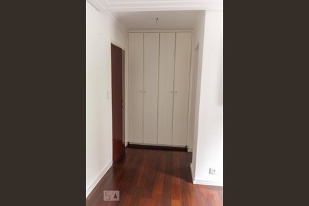 Apartamento para alugar com 168m², 5 quartos e 2 vagasQuarto 3