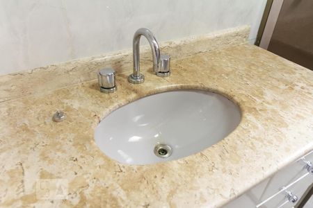 Apartamento para alugar com 168m², 5 quartos e 2 vagasQuarto 3 - suite