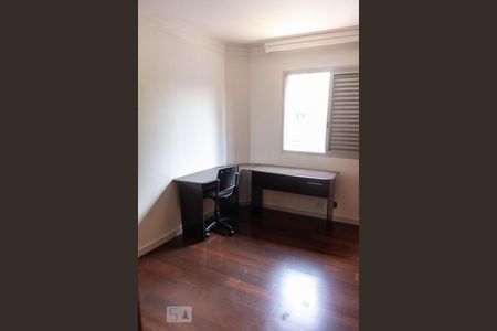 Apartamento para alugar com 168m², 5 quartos e 2 vagasQuarto 2