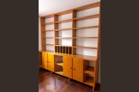 Apartamento para alugar com 168m², 5 quartos e 2 vagasQuarto 2