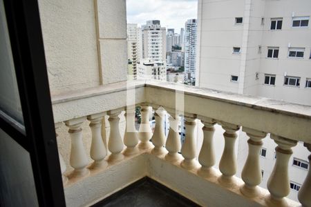 Sacada de apartamento à venda com 4 quartos, 147m² em Chácara Inglesa, São Paulo
