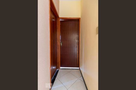 Acesso Quartos 2 e 3 de casa para alugar com 3 quartos, 140m² em Parque Cruzeiro do Sul, São Paulo