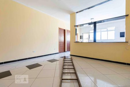 Sala de casa para alugar com 3 quartos, 140m² em Parque Cruzeiro do Sul, São Paulo