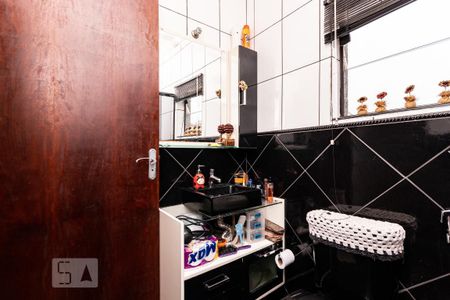 Apartamento à venda com 210m², 3 quartos e 4 vagasBanheiro 