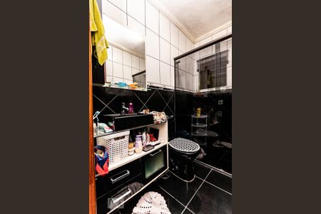 Apartamento à venda com 210m², 3 quartos e 4 vagasBanheiro quarto 1