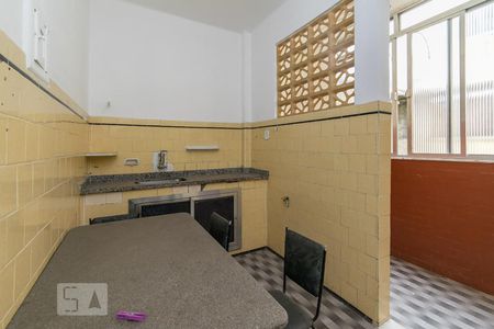 Apartamento à venda com 65m², 2 quartos e sem vagaCozinha