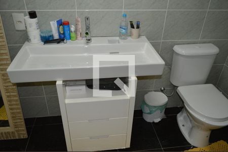 Casa para alugar com 650m², 6 quartos e 6 vagasBanheiro da suíte 5