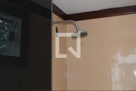 Casa para alugar com 650m², 6 quartos e 6 vagasPiscina Banheiro 