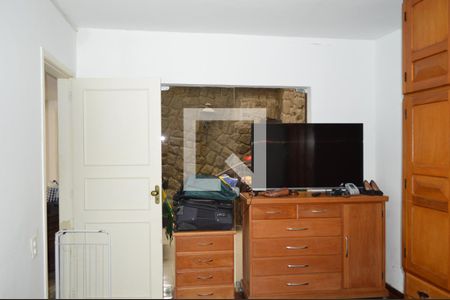 Casa para alugar com 650m², 6 quartos e 6 vagasSuíte 1