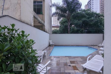 Apartamento para alugar com 77m², 2 quartos e 2 vagas Apartamento para alugar com 77m², 2 quartos e 2 vagasPiscina