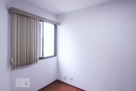 Apartamento para alugar com 77m², 2 quartos e 2 vagas Apartamento para alugar com 77m², 2 quartos e 2 vagasSuíte