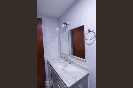 Apartamento para alugar com 77m², 2 quartos e 2 vagas Apartamento para alugar com 77m², 2 quartos e 2 vagasBanheiro Suíte