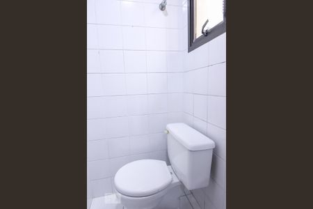 Apartamento para alugar com 77m², 2 quartos e 2 vagas Apartamento para alugar com 77m², 2 quartos e 2 vagasBanheiro de Serviço