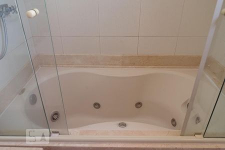 Apartamento à venda com 150m², 3 quartos e 3 vagasBanheiro da Suíte 3 - Hidromassagem