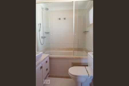 Apartamento à venda com 150m², 3 quartos e 3 vagasBanheiro da Suíte 3