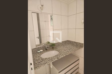 Apartamento à venda com 80m², 3 quartos e 2 vagasBanheiro Social