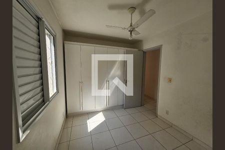 Apartamento à venda com 80m², 3 quartos e 2 vagasQuarto 2