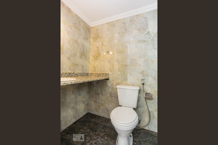 Apartamento à venda com 80m², 3 quartos e 2 vagasBanheiro 